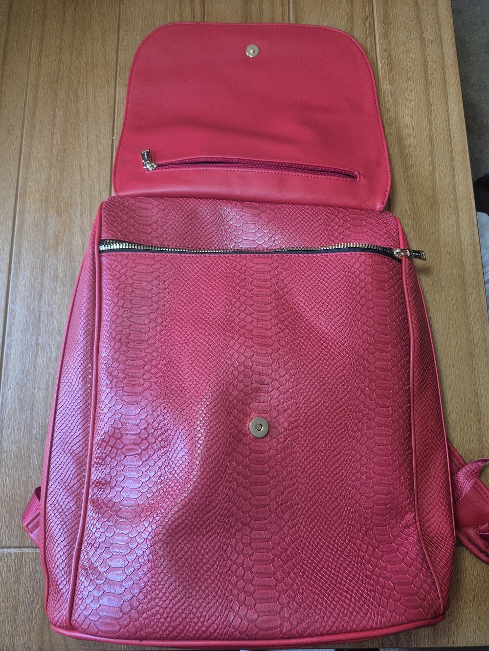 Tote&Carry Signature Weekender Bag - Picture 7 of 7